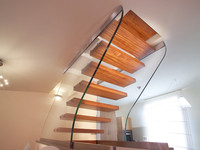 95 Structural Glass-Wood 06 Marretti Stairs Brisbane